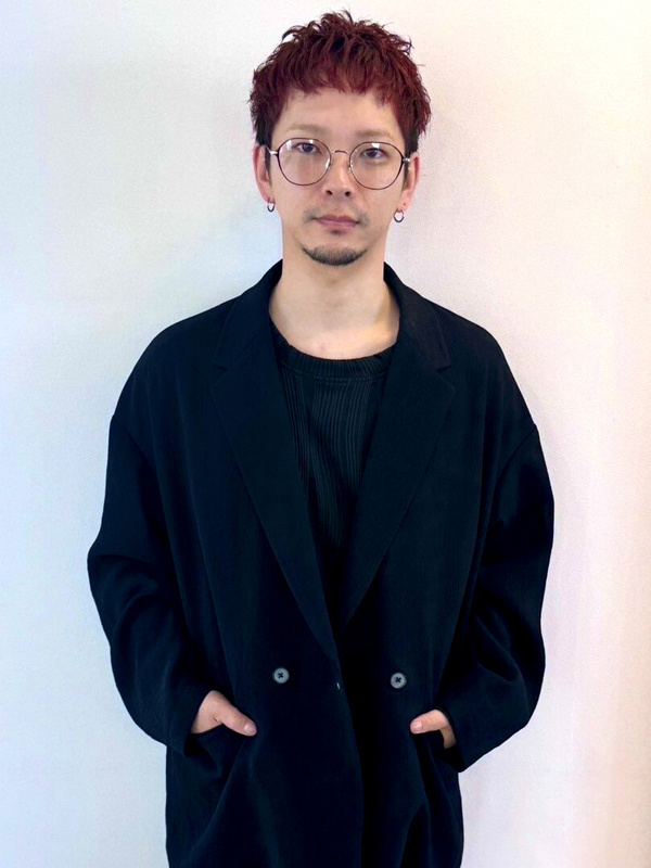 男性スタイリスト