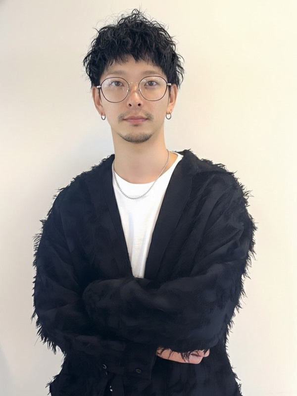 男性スタイリスト